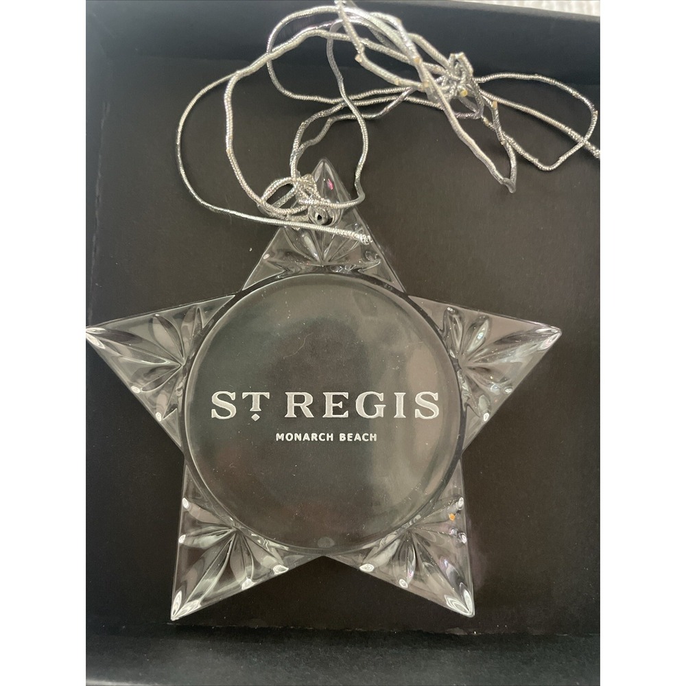 Glass Star Ornament.‎